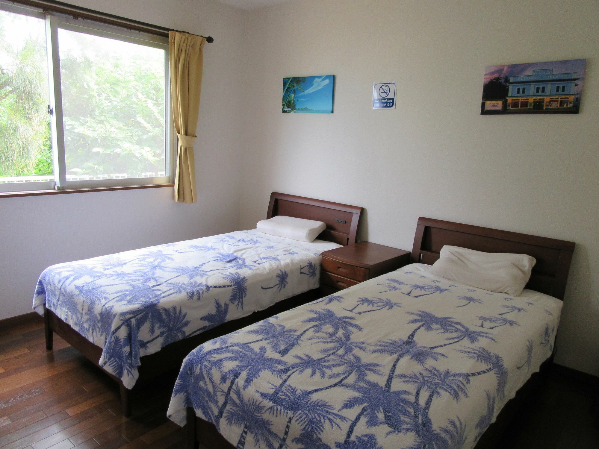 Guest House Diamond Yomitan Eksteriør billede
